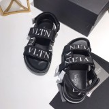 spring and summer men's classic letter sandals