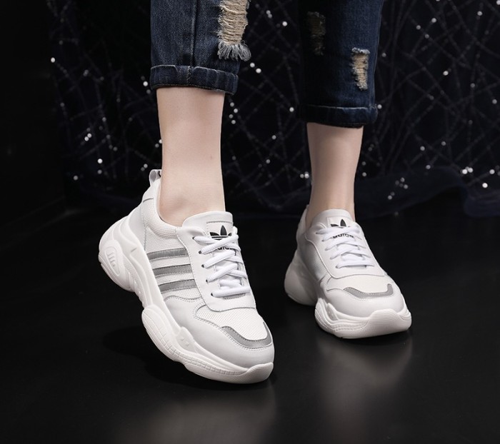 2019 spring and summer new  old women's shoes tide thick bottom increased breathable casual sports luminous white shoes