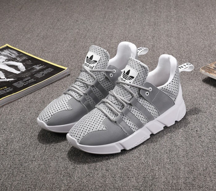Couple models men's shoes women's shoes flat bottom flying woven reflective white shoes breathable casual shoes lightweight shoes