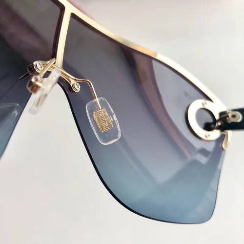 Sunglasses female round face slimming