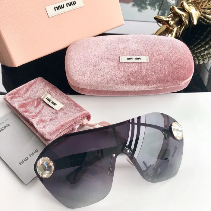 Sunglasses female round face slimming