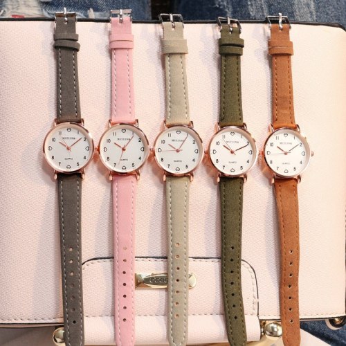 Simple Vintage Women Small Dial Watch Sweet Leather Strap Wrist Watches Gift