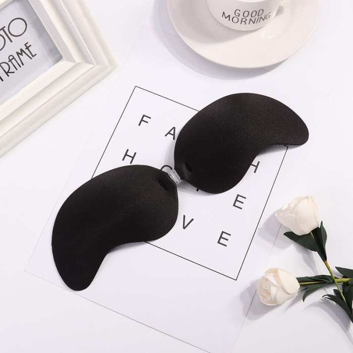 Sexy Lingerie Women Push Up Silicone Stickly Bra Self Adhesive Seamless Strapless Front Closure Gel Invisible Bras 2020