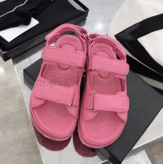 Ladies luxury rhombic leather sandals summer fashion brand comfortable non-slip Flat Roman sandals women's platform sandals