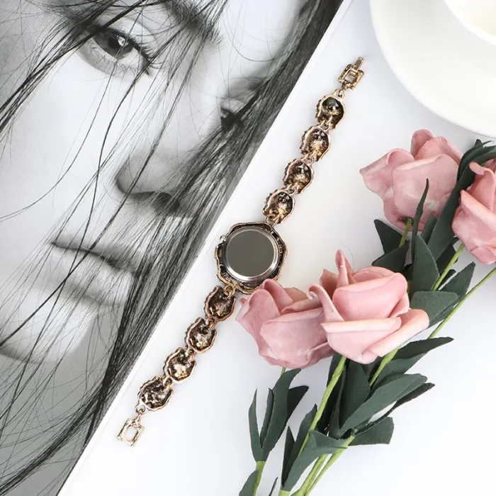 Brand Women Ancient Gold Bracelet Luxury Watches Grey Rhinestone Ladies Quartz Wristwatch Casual Women Dress Colck