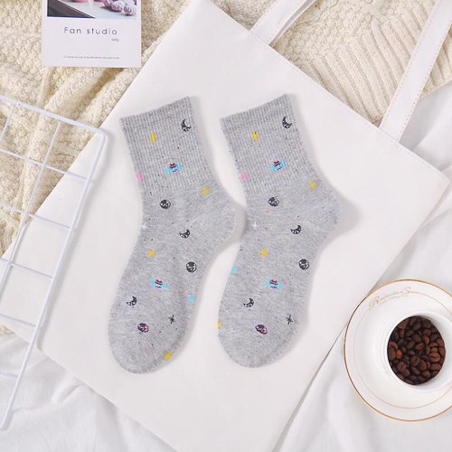 Ladies Socks Cotton Stars Moon Creative Fun Socks Universe Starry Sky Trend Harajuku Novelty Cute Middle Tube Women Cotton Socks