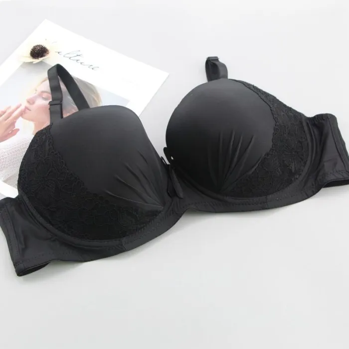 2020 New Super Large Size Bras Lace Seamless Black White DE Full Cup Sports Underwear Women Push Ladies Lingerie