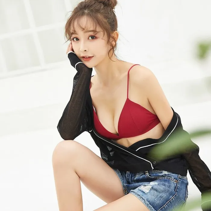 GUMPRUN Seamless Soft Bras for Women Thin Strap Wireless Push Up Bra Backless Comfort Underwear Bralette Sexy Lingerie