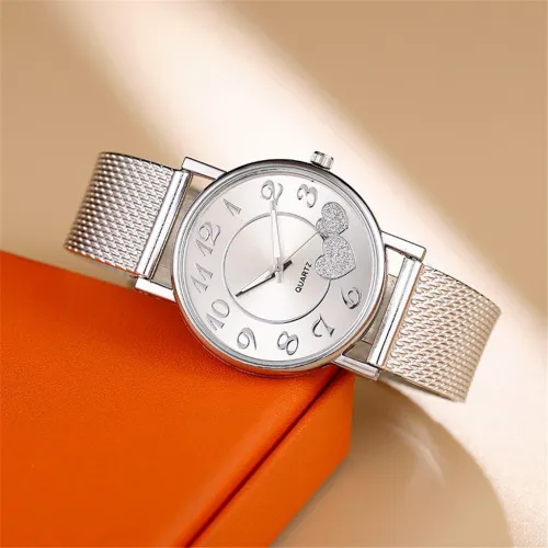 The Latest Top Watch Fashion Women Mesh Belt Watch Wild Lady Creative Gift