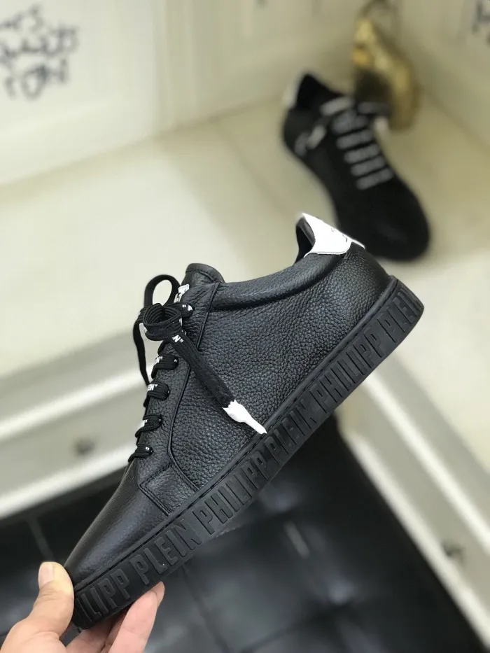 Men's Casual Senior Outdoor Sports Running Business Fashion Mountaineering Luxury Brand Men's Shoes 2020