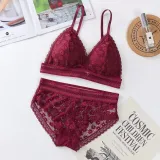 French women's lace sexy lace bra seamless deep V lace thin wireless bra triangle cup underwear sexy female underwear soft bra