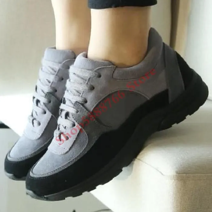 Wholesale New 2019 Brand Designer Women Sneakers Lace Up Suede Leather shoes Mens Fashion Casual Trainers Women shoes
