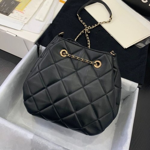 2020  handbags Famous brand luxury designer real Leather Lady bag louis bag size:23cm and 18cm