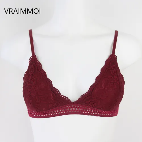 Sexy Lace Bra Seamless Wireless With Pads Thin Underwear Black/White Deep V Sexy Lingerie Soft Bras For Women Brallete