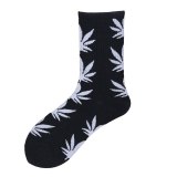 1 pair colorful Men's socks funny European  maple leaf hip-hop In Tube socks cotton personalized sports  basketball socks women