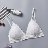 Gumprun French Style Bralette Seamless Deep V Lace Bras for Women Wireless Push Up Bra Thin Soft Underwear Sexy Lingerie