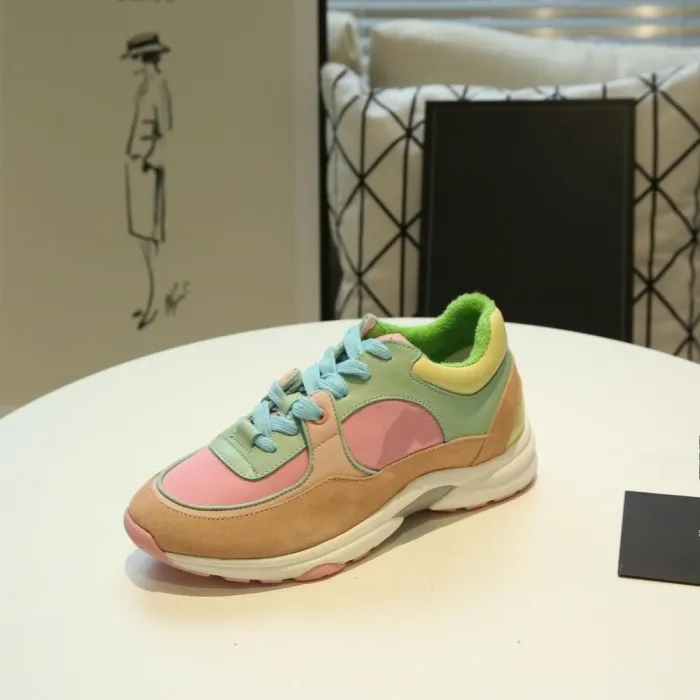 Wholesale New 2019 Brand Designer Women Sneakers Lace Up Suede Leather shoes Mens Fashion Casual Trainers Women shoes