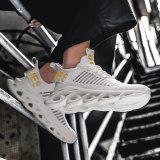 Running Shoes Men Mesh Breathable Outdoor Sports Shoes Adult Hollow Sole Jogging Sneakers Light Weight Plus Size Basket Hombre