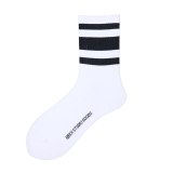 1 pair colorful Men's socks funny European  maple leaf hip-hop In Tube socks cotton personalized sports  basketball socks women
