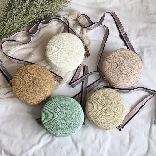 Woven Shoulder Bag Round Straw Shoulder Bag Small Beach HandBags Women Summer Hollow Handmade Messenger Crossbody Bags