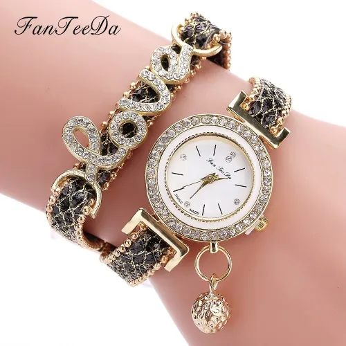 Brand Women Bracelet Watches Ladies Love Leather Strap Rhinestone Quartz Wrist Watch Luxury Fashion Quartz Watch