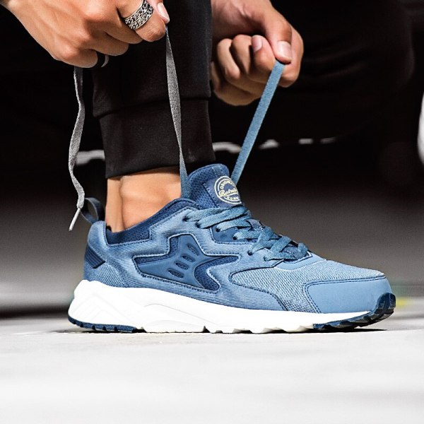 Original Running Shoes Retro Sport Sneakers For Men Light Runing Culture Shoes