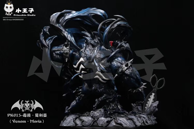 venom resin statue
