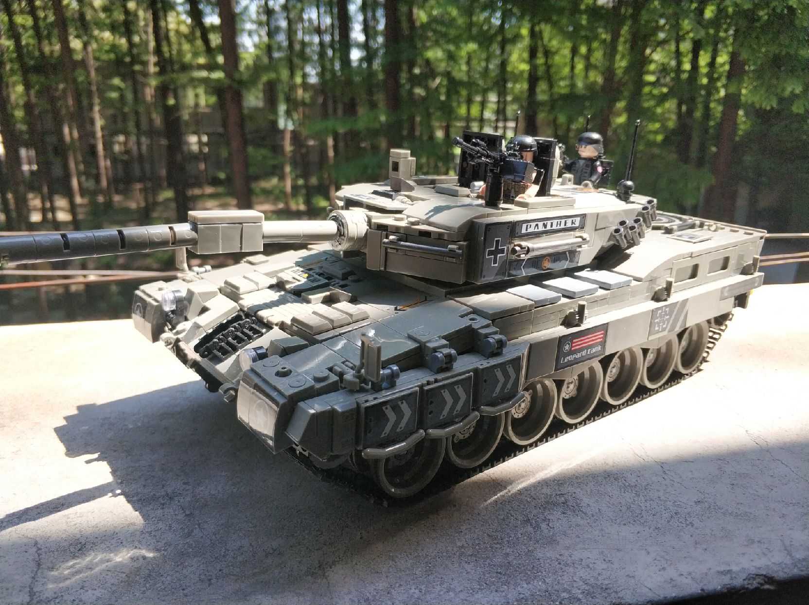 lego leopard tank