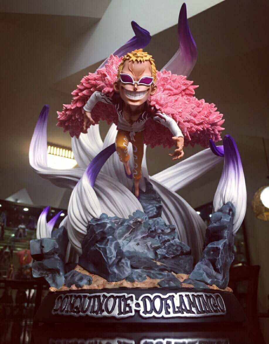 doflamingo statue