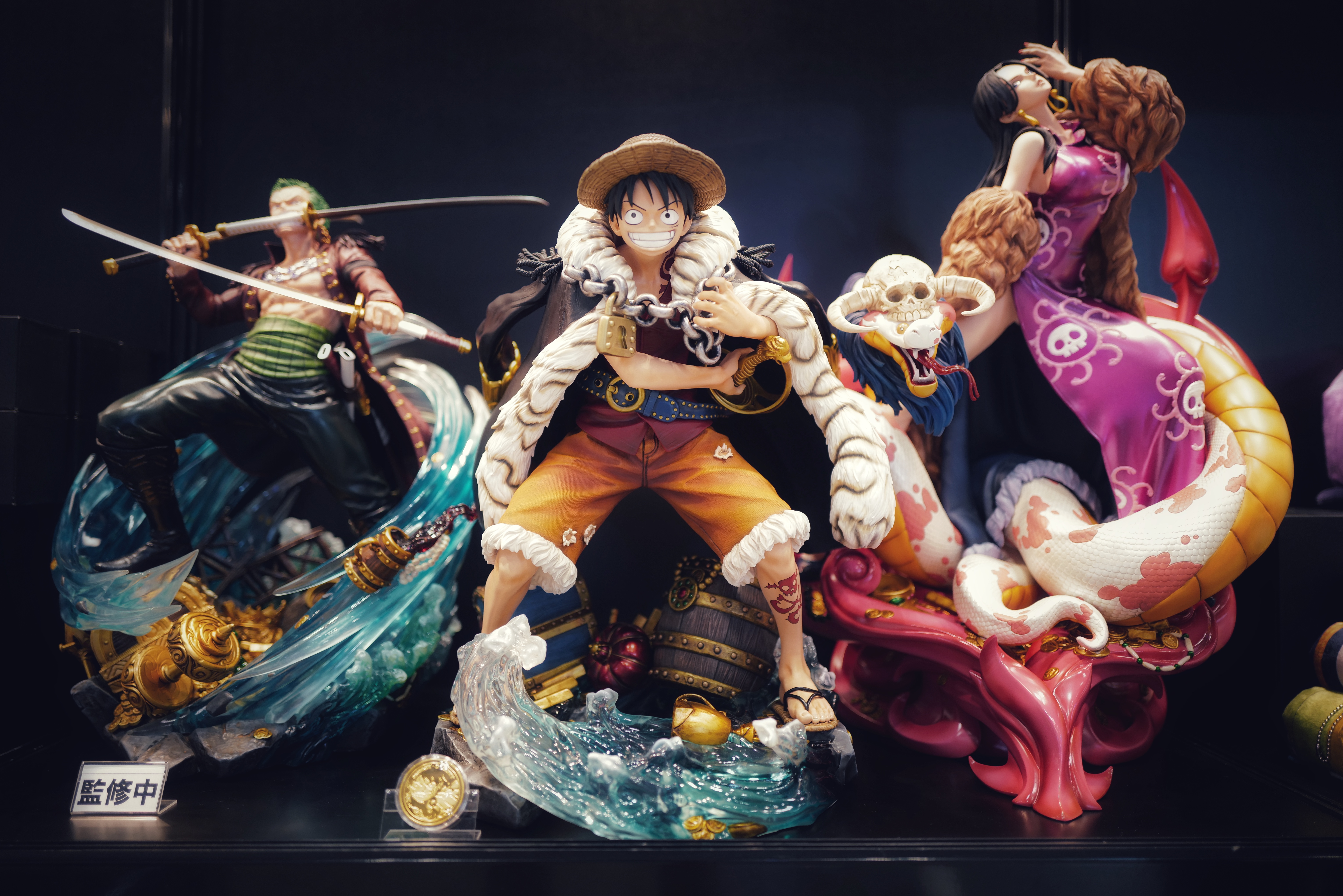 one piece log collection statue