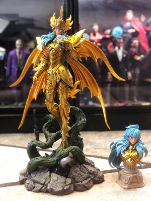 Ice Ape Studio Saint Seiya 1/6 Gold Saint Aquarius Camus