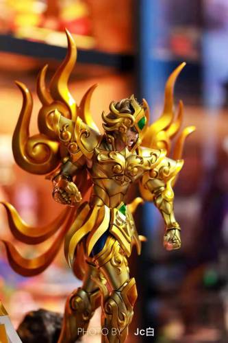 Saint Seiya Soul of Gold Myth Cloth EX - Leo Aiolia